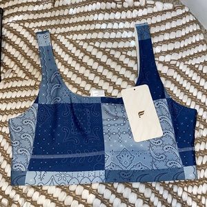 NWT fabletics sports bra